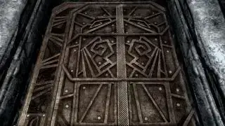 Isang detalyadong metal na pinto mula sa isa sa pinakamahusay na Skyrim mods, Glorious Doors of Skyrim