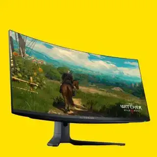 Gamingmonitoren met hoge verversingssnelheid op kleurrijke achtergronden.