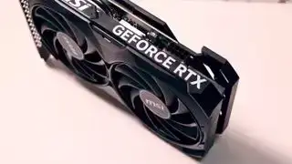 Nvidia GeForce RTX 4060 bočni pogled na logo