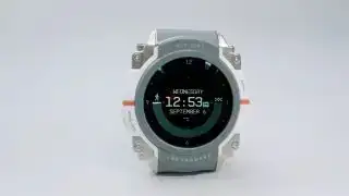 Ang Starfield Constellation Edition ay may kasamang magandang maliit na smartwatch, at mukhang hinuhukay ito ng mga tao