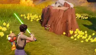 Comment abattre des pins à bois dans Fortnite